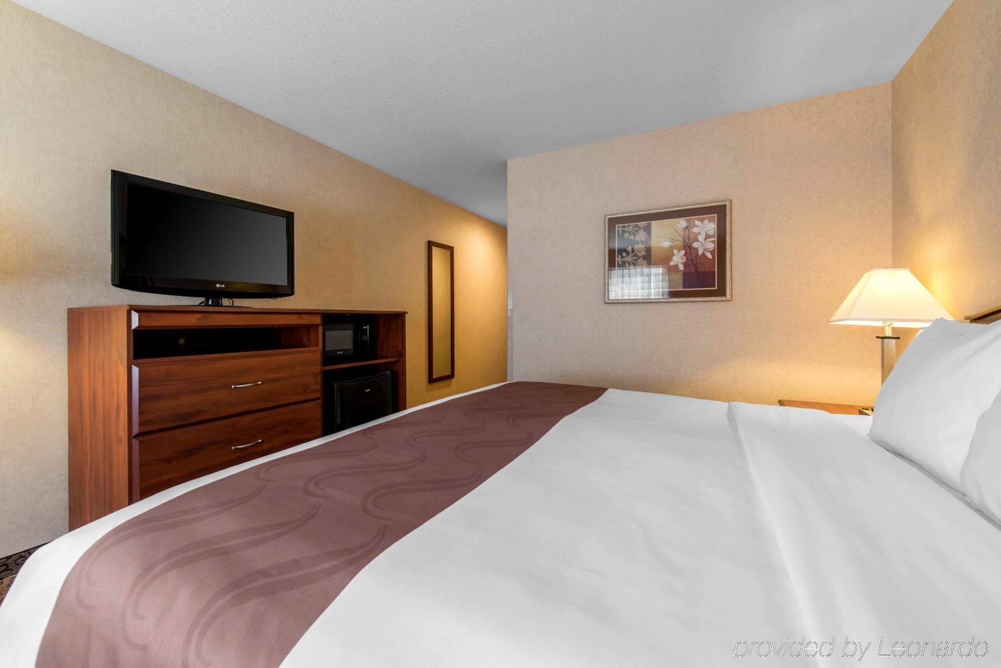 Quality Inn Burlington Exterior foto